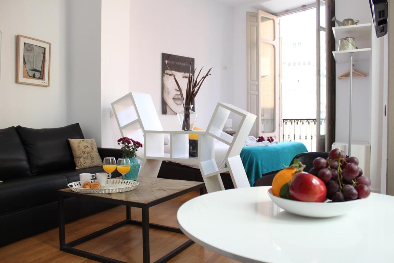 Life Apartments Calderon Μάλαγα Εξωτερικό φωτογραφία